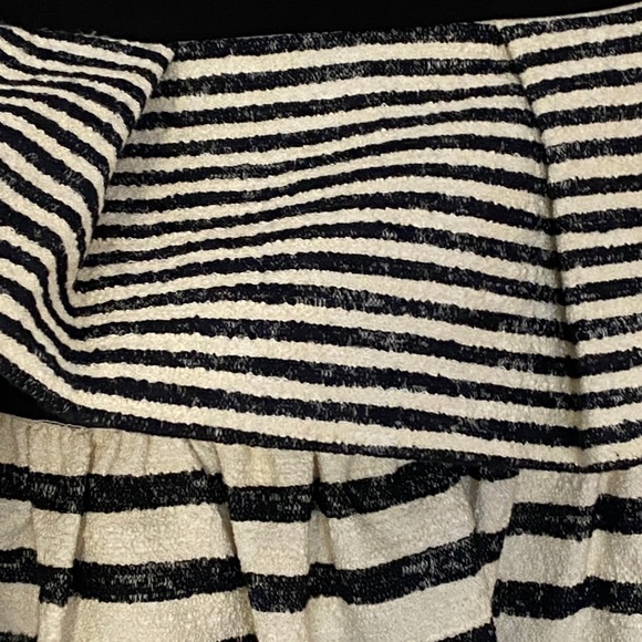 Striped peplum dress - Picture 3 of 6